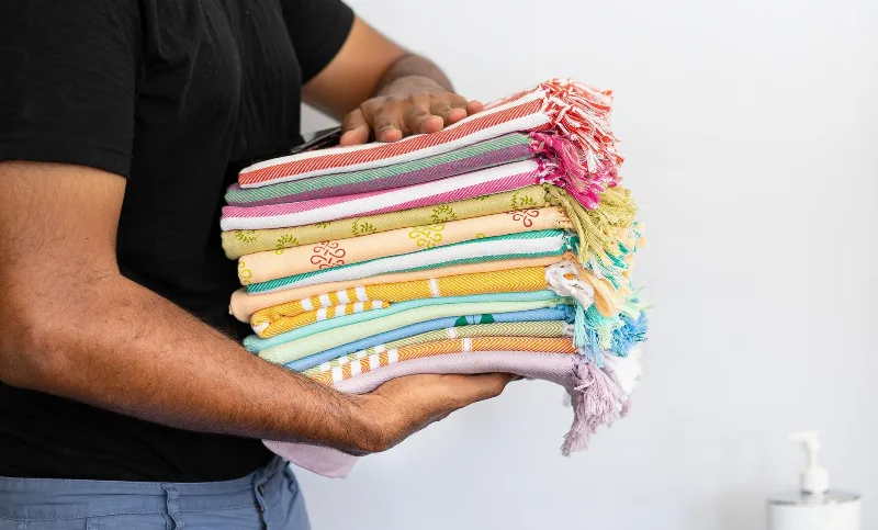 Havlu Çeşitleri: Pamuk, Bambu ve Mikrofiber Arasında Nasıl Seçim Yapılır?